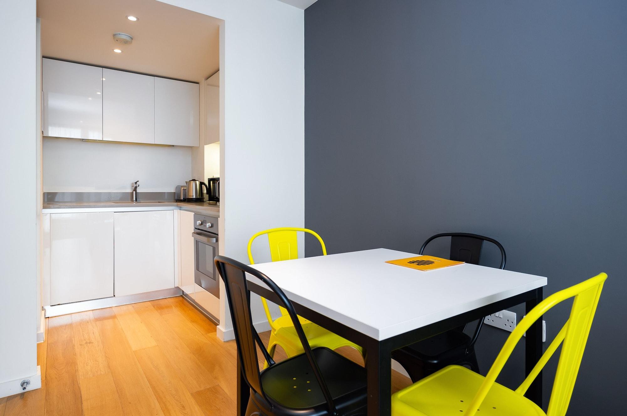 Staycity London Heathrow 4* Hillingdon